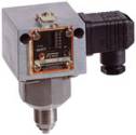 Minimum pressure limiter for hot water, steam, fuel, gas